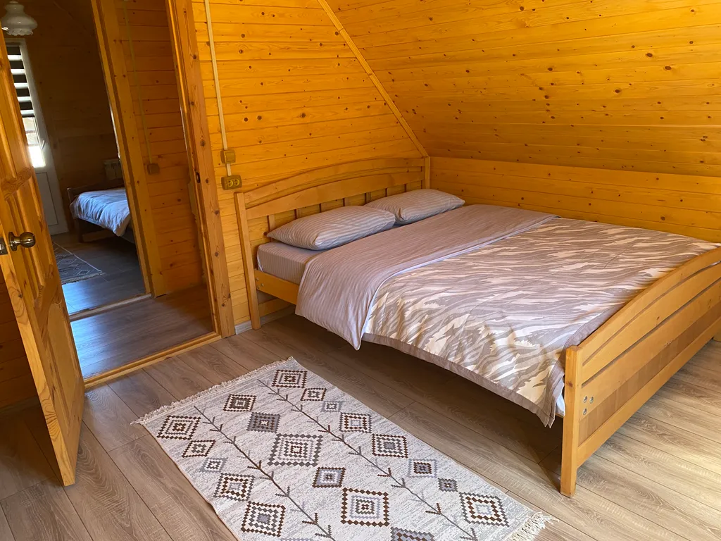 Дача на берегу горной реки