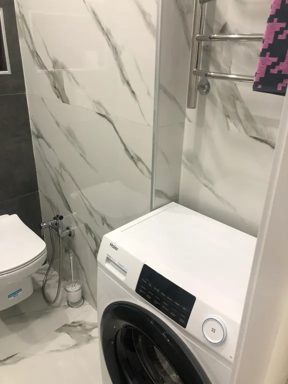 Квартира с отдельной спальней в 15 минут от моря