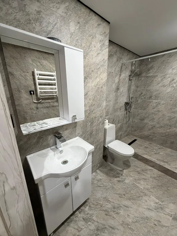 Квартира-студия: горы,канатная дорога и уют "