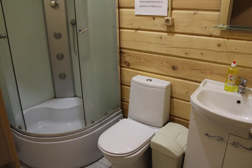 Коттедж Васнецово-озеро, дом на берегу озера у леса в Подоосковье — Ваньково