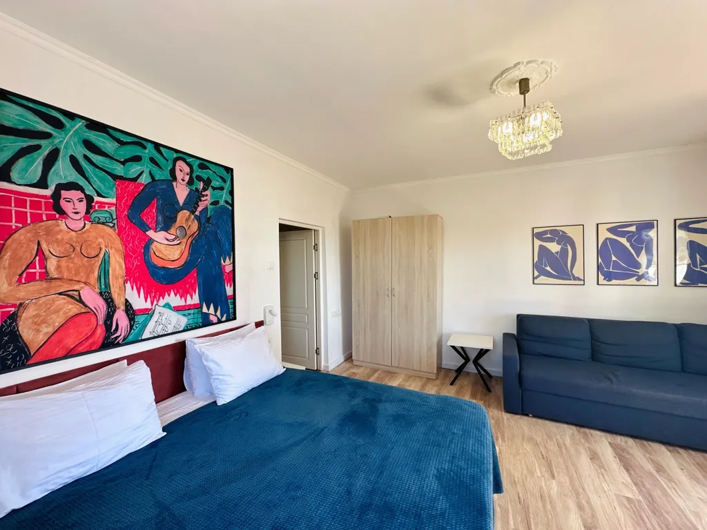 Апартаменты "Матисс" в 300 м от песчаного пляжа,балкон с видом на море