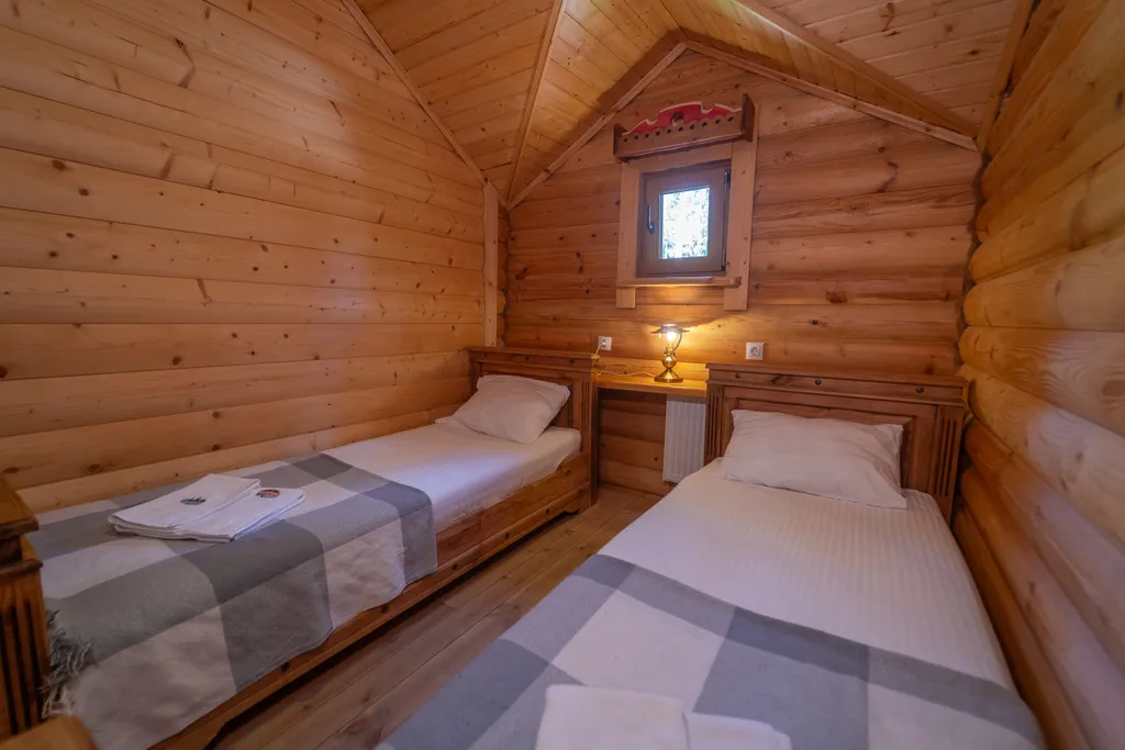 4-комнатный Дом