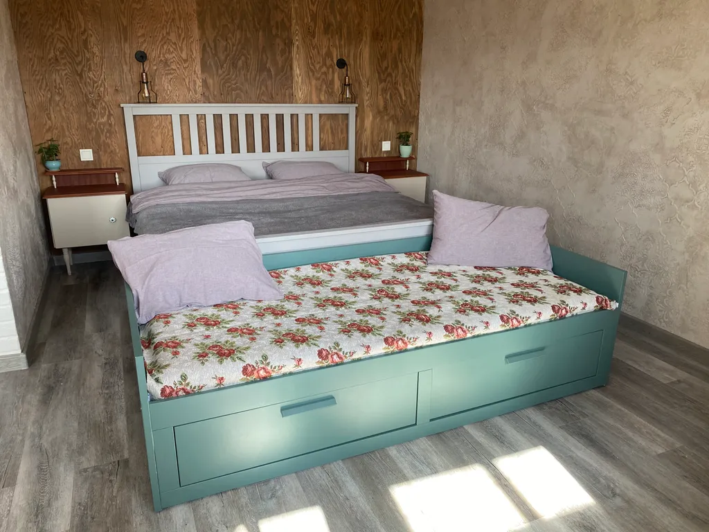 Уютная студия с дизайнерским ремонтом с видом на остров Петрова