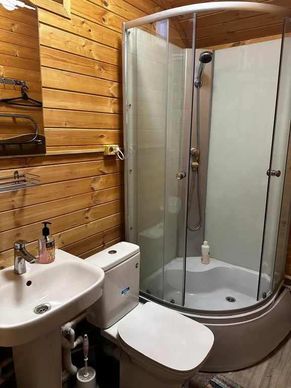 Домик в центре Архыза с видом на горы