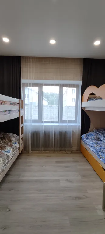 Дом с камином и баней в центре