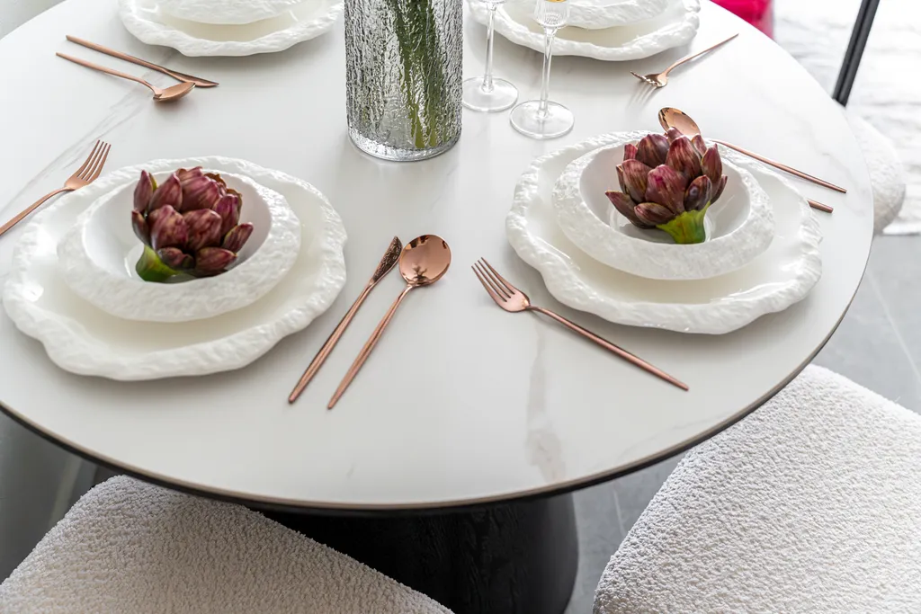 Квартира Apart-Deluxe Легенды моря: Дизайнерская 1к.квартира у озера и моря — Светлогорск