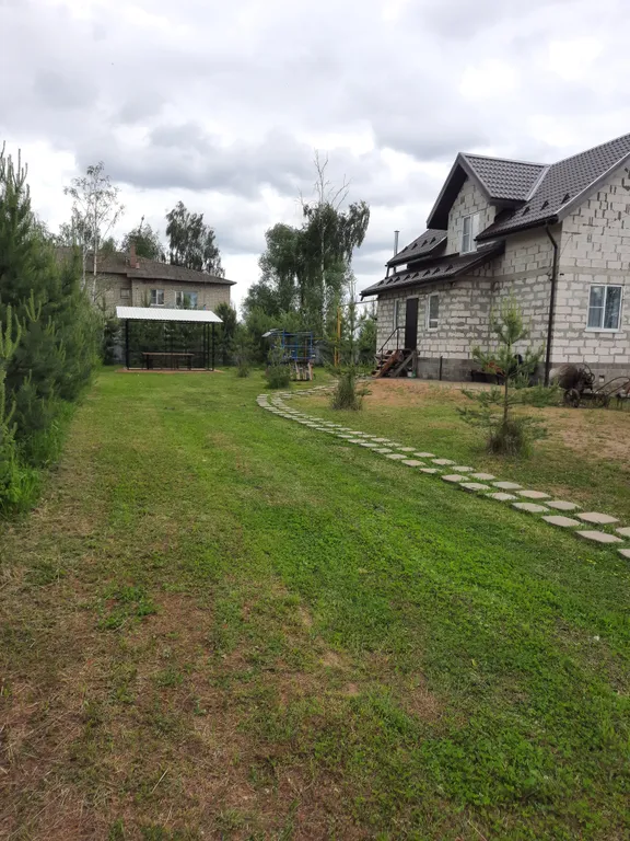 Уютный новый коттедж недалеко от центра города