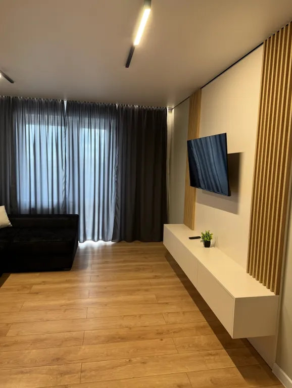 Новые уютные апартаменты в новом доме недалеко от центра