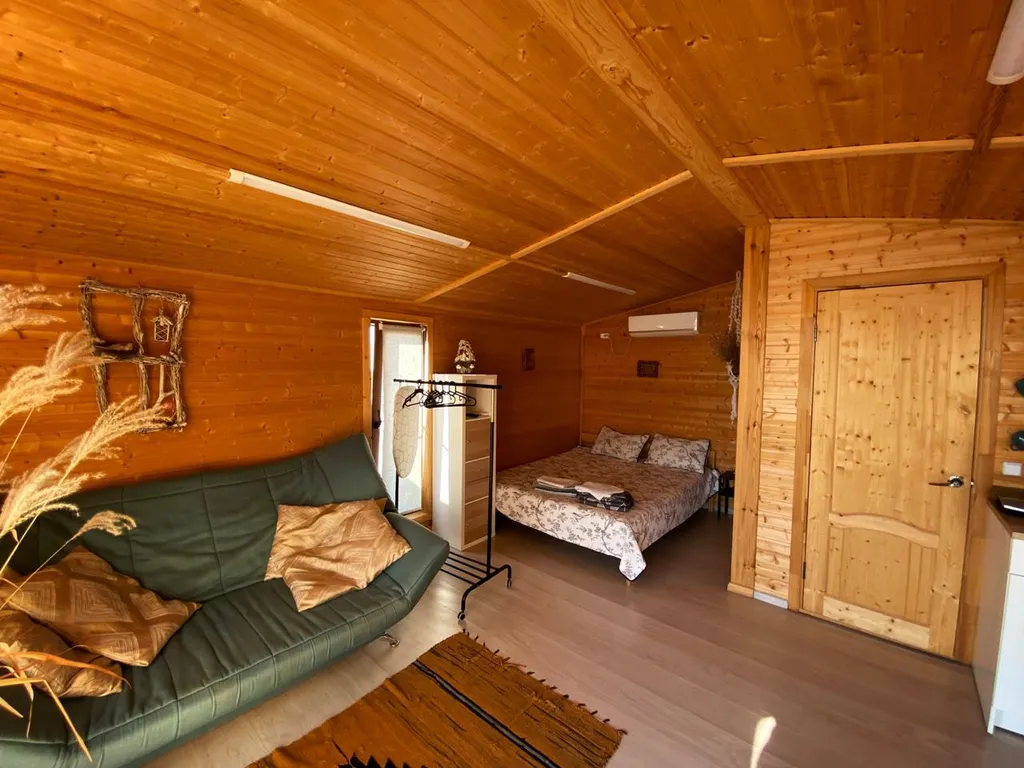 Апартаменты под маяком на берегу мыса Тарханкут