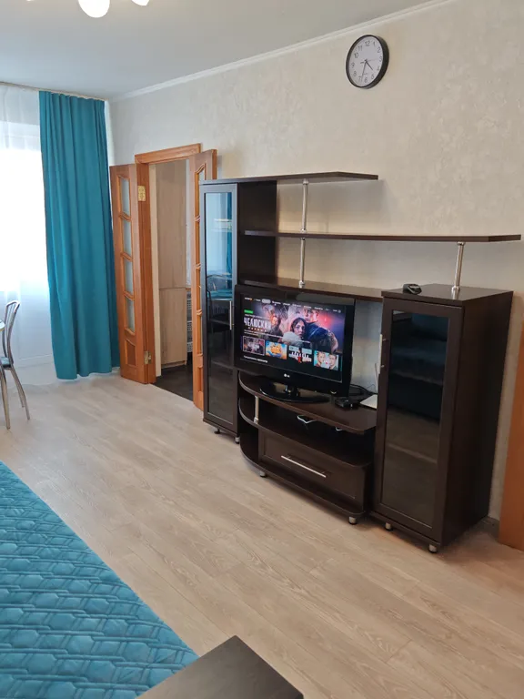 Двухкомнатная квартира с удобным расположением 5 минут до моря