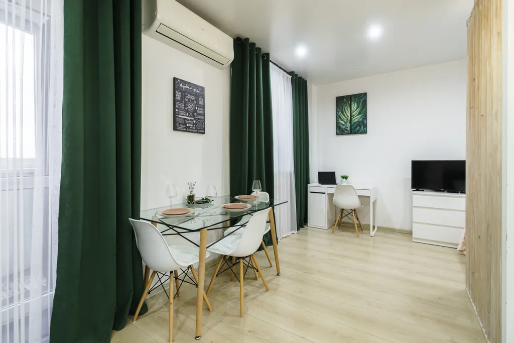 Просторные апартаменты с шикарным видом на реку Волга и город