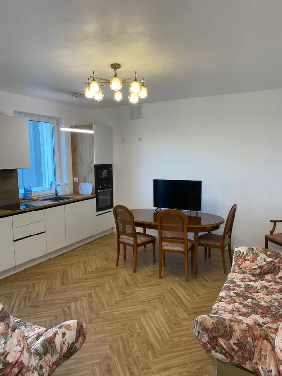 Просторная квартира на 6 мест