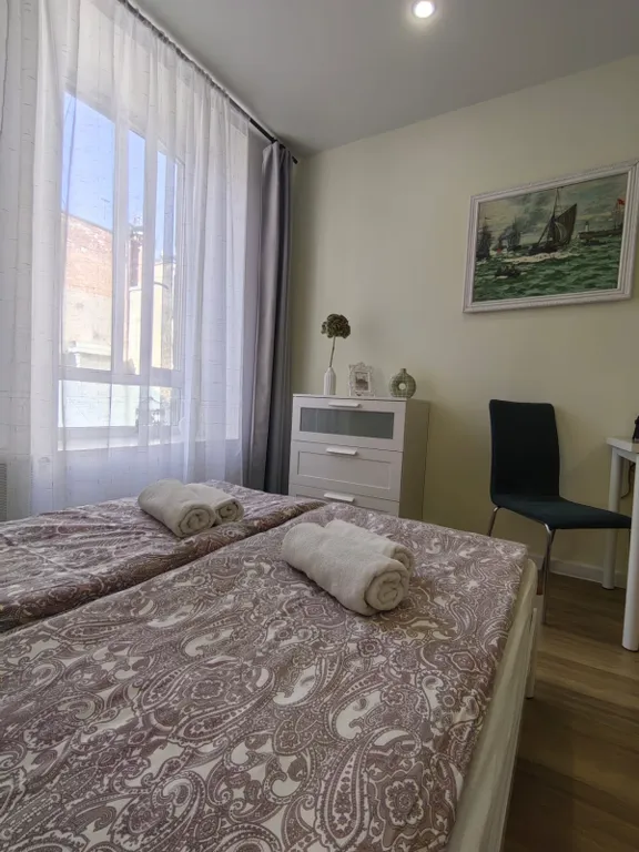 Комната "Ассоль" Бесконтактный заезд, хранение багажа До Эрмитажа 350м