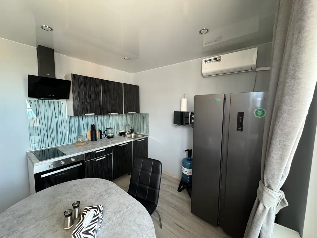 Квартира возле пляжа с видом на море