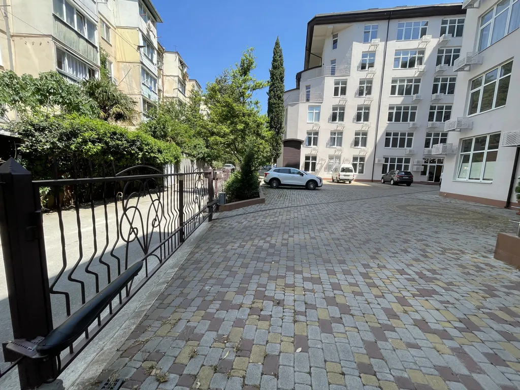 Апартамент в центре Ялты ЖК Арт Ялта