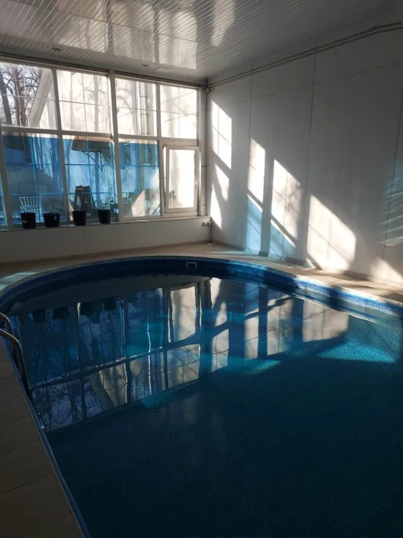 Коттедж с панорамным банкетным залом