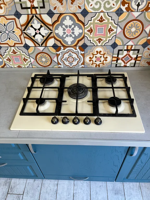 Квартира Комната — Волна