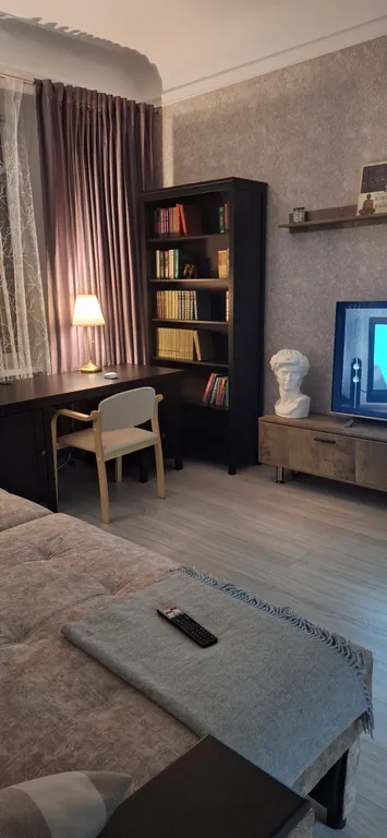 Уютная 2-х комнатная квартира на центральной улице города