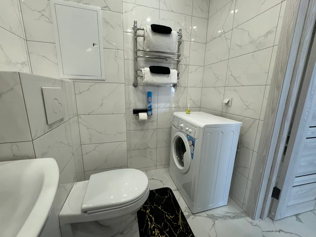 Дизайнерская квартира в самом центре города!