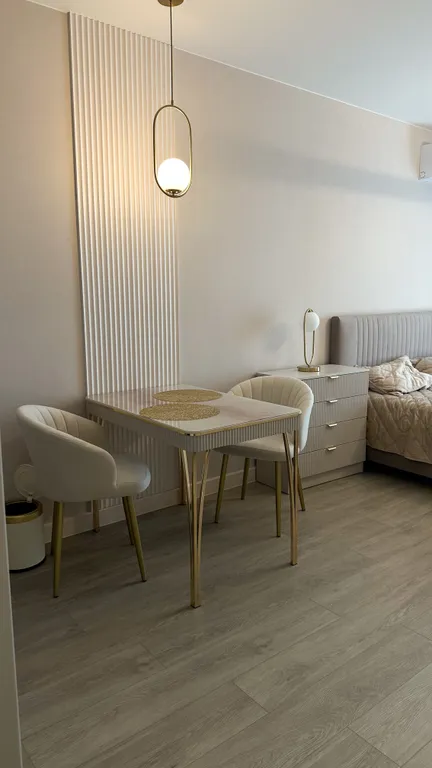 Шикарная, светлая, чистая студия в центре города с видом на Амур