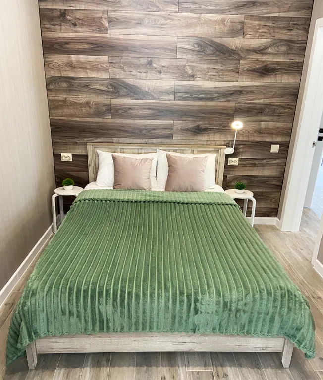 Коттедж Семейный дом с 2 спальнями у леса и озера — Борисово