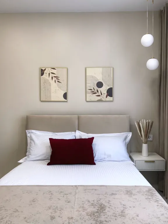 Дизайнерские апартаменты на Степана Повха