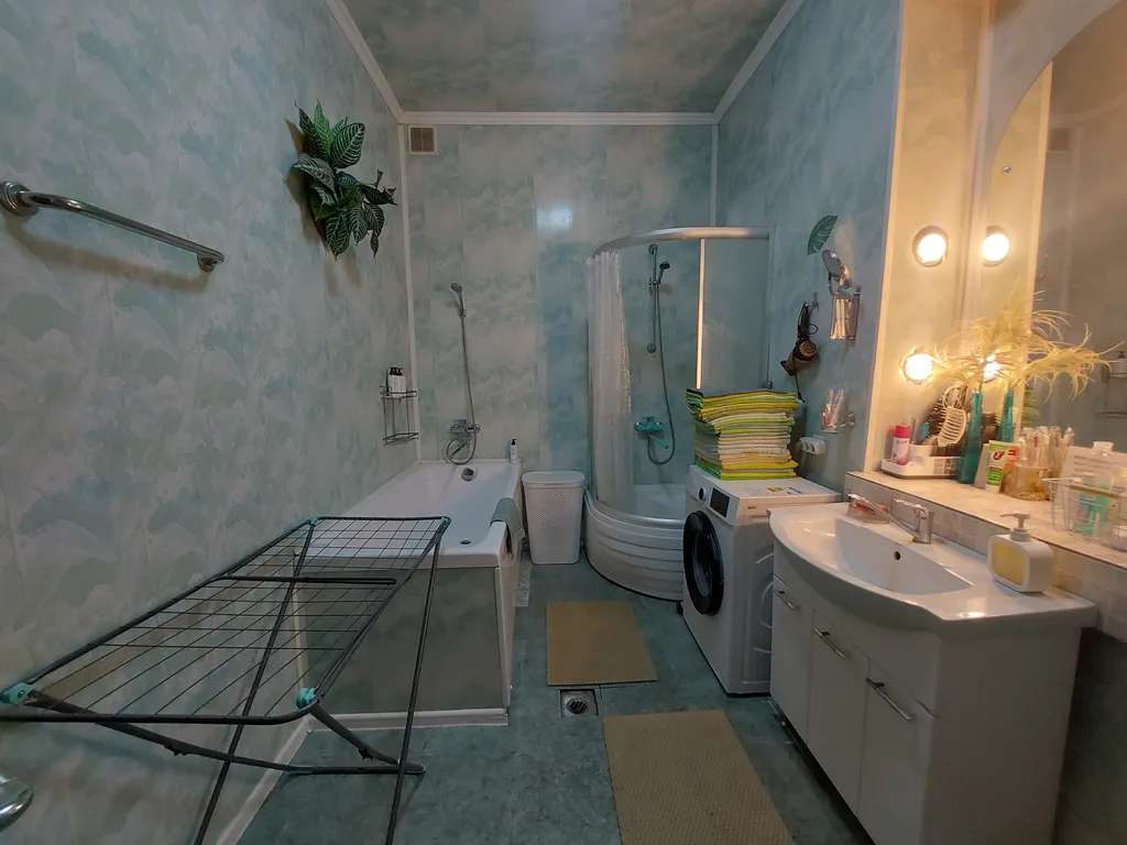 Коттедж Марианна с бильярдом, теннисом, сауной и бассейном