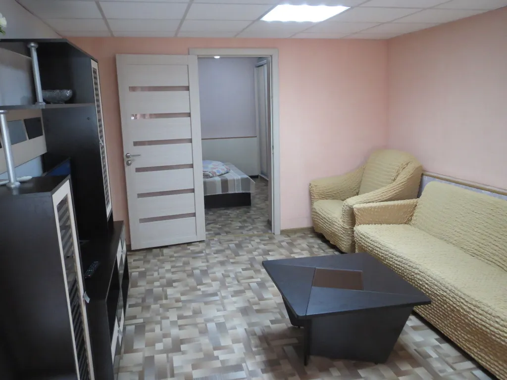 Дом в тихом спальном районе