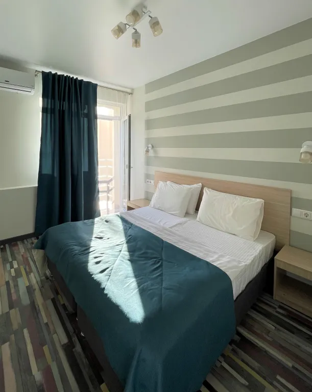 Квартира Апартаменты с балконом, отдельной спальней Синие горы напротив Казино — аренда посуточно в Эсто-Садок