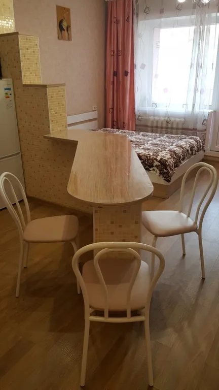 В районе областной больницы, клиники микрохирургии глаза Мицар