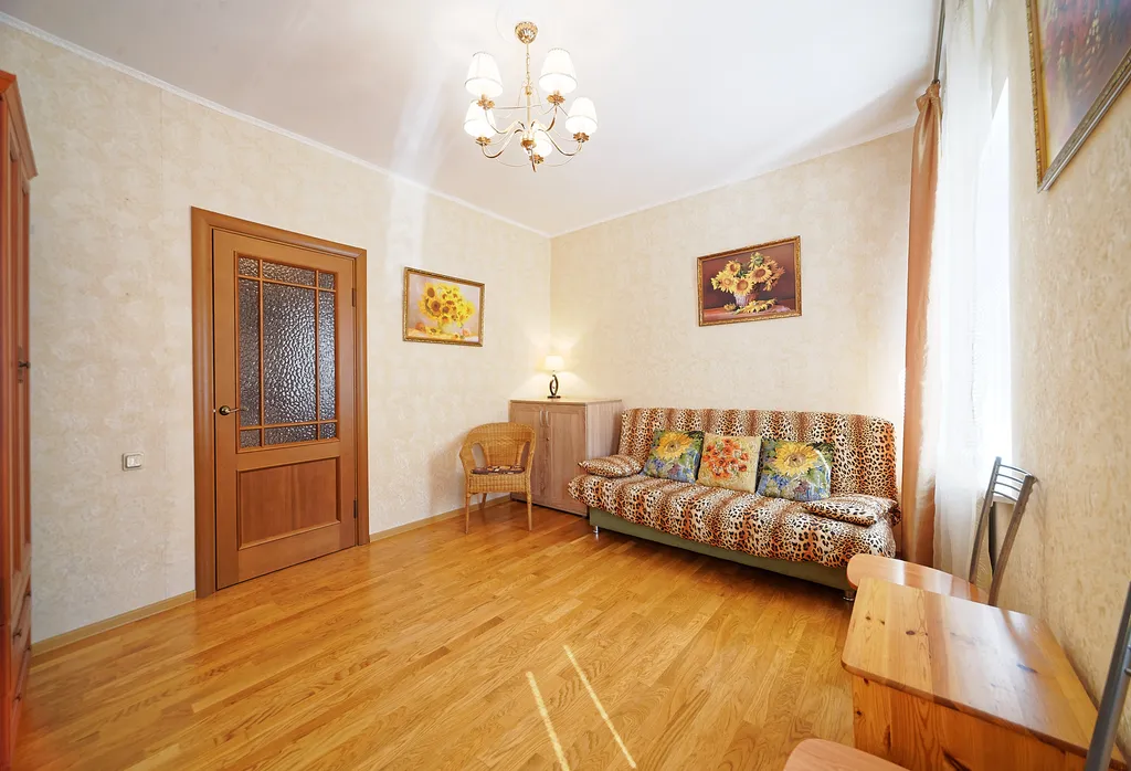 Квартира 2-комнатная квартира с парковкой в самом центре Classic Аpartment — Санкт-Петербург