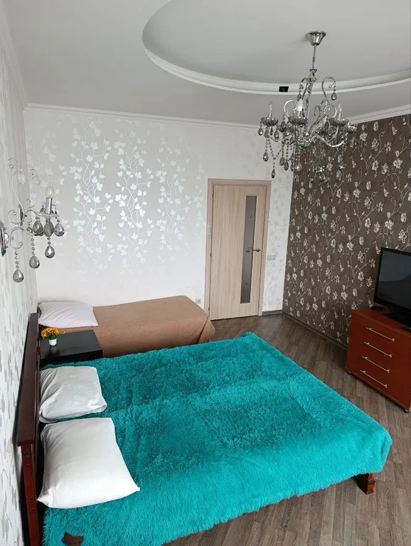 Уютная 1 комн,4 отдельно спальных,без посредников,м.Мякинино,Крокус