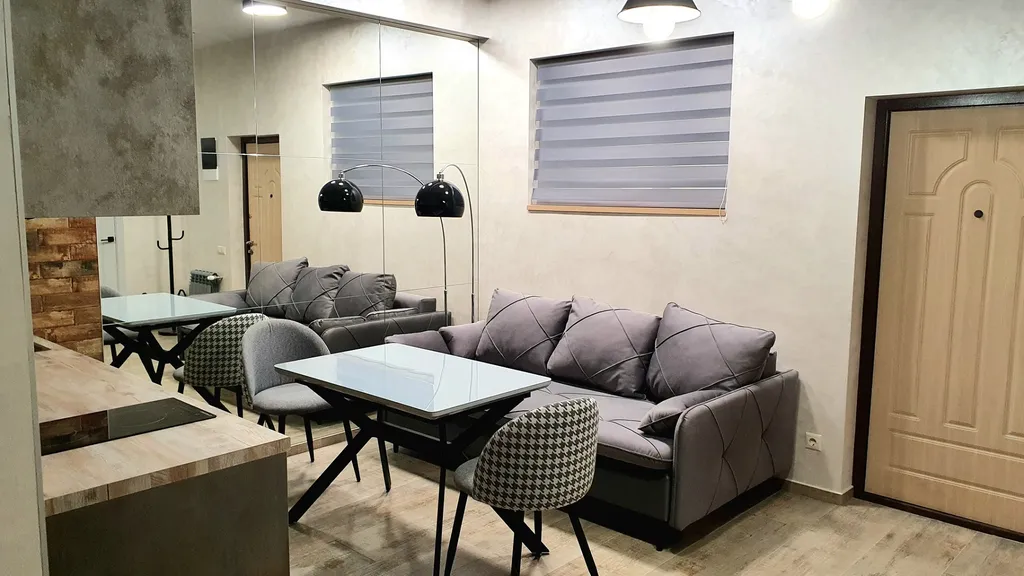 Новая дизайнерская квартира с прекрасным видом на горы