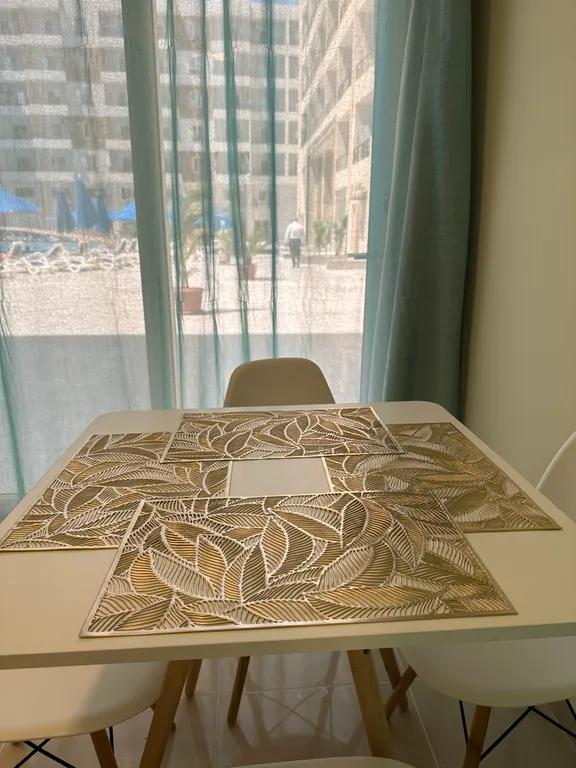 Апартаменты с личным пляжем и бассейном