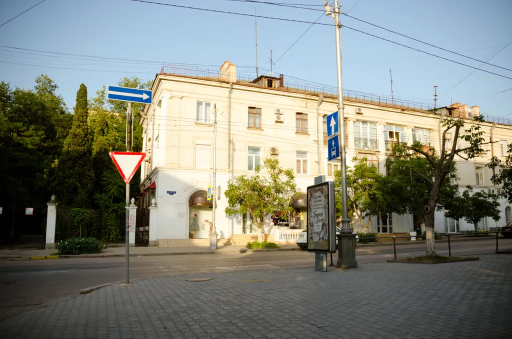 Квартира 2-комнатная Квартира — Севастополь