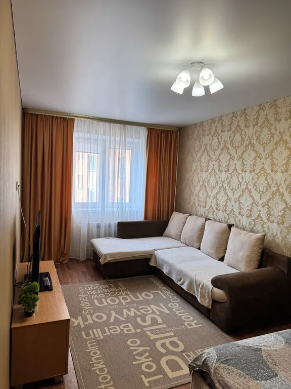 Омск Кировский у ТЦ Мега