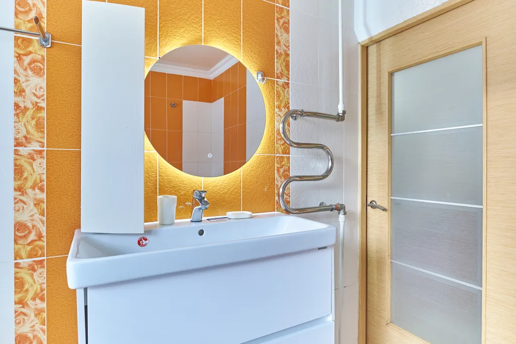 Студия с большой ванной в тихом районе у центра