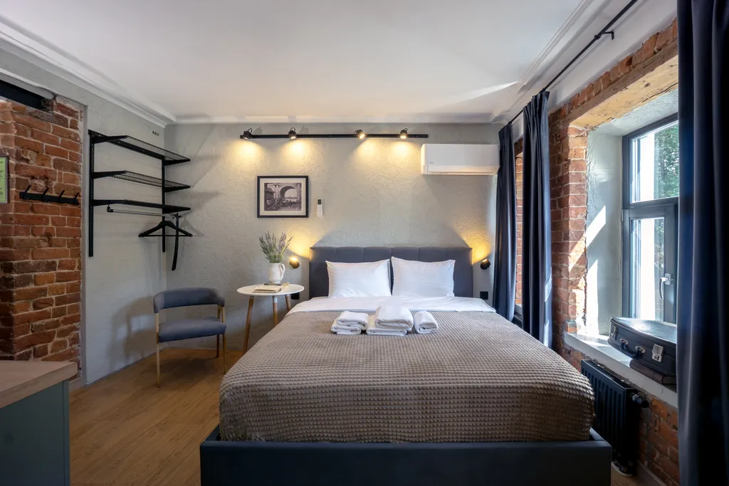 Номер с итальянским окном в бутик апарт-отеле Дом с гаргульями