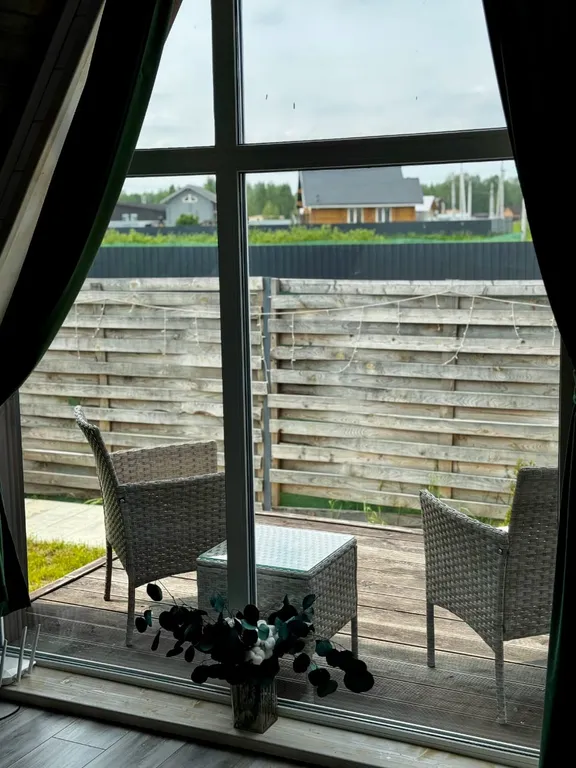 Дом-шалаш A-frame с большим глубоким бассейном и баня на дровах