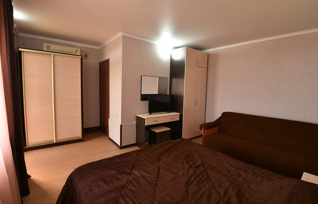 Квартира Комната — Ильич