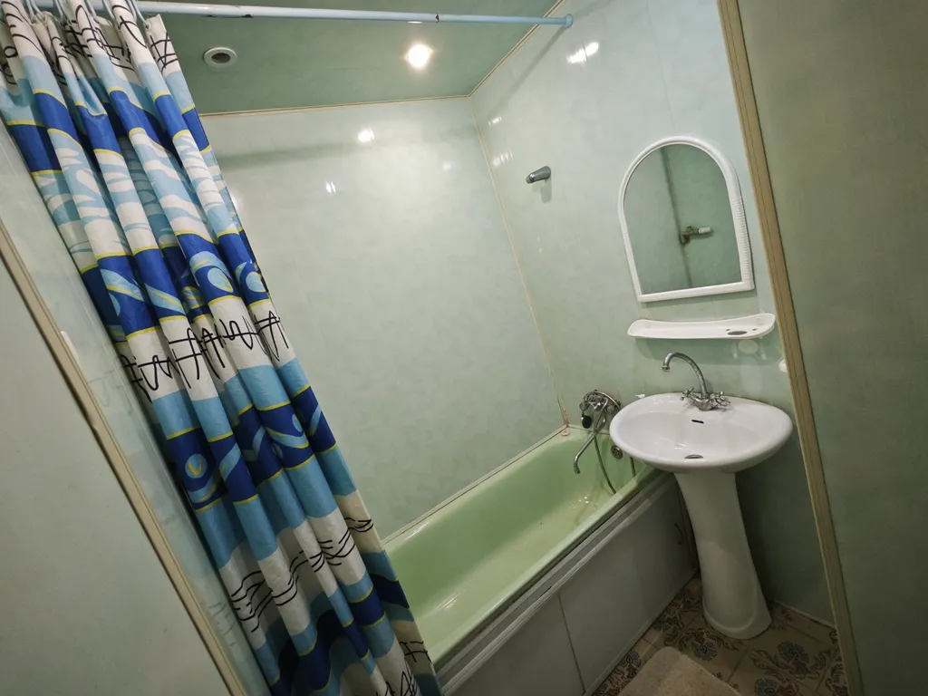 Уютная чистая теплая квартира для не шумных компаний