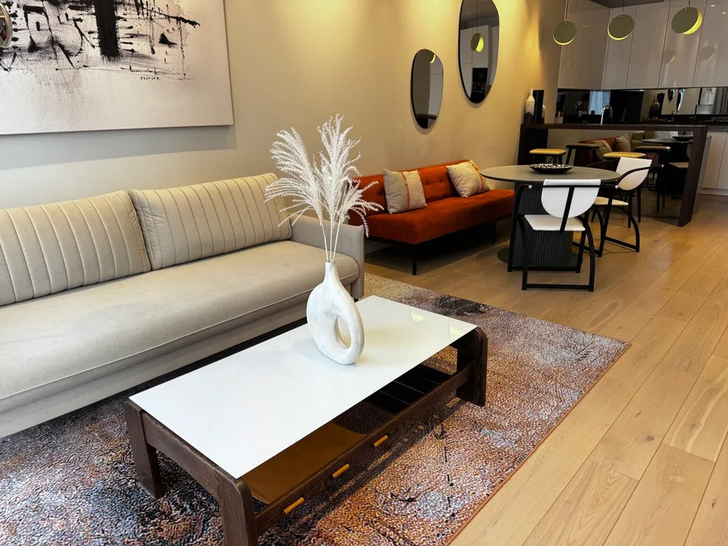 Видовые апартаменты с отдельной спальней