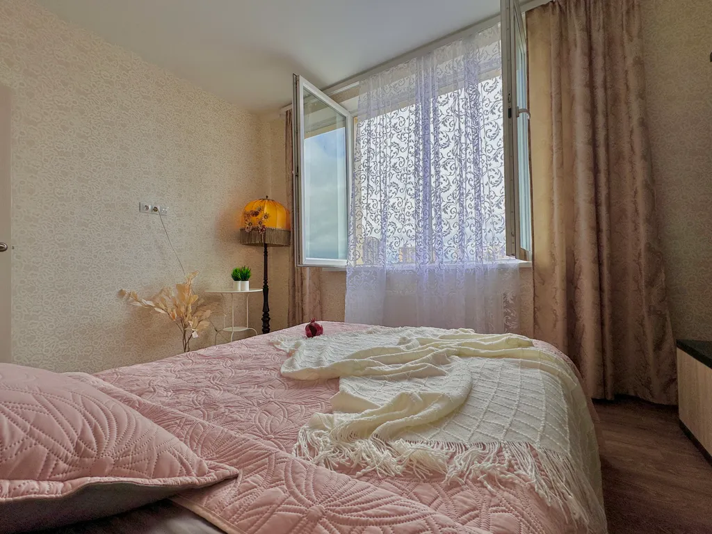 Светлая 1-комнатная квартира