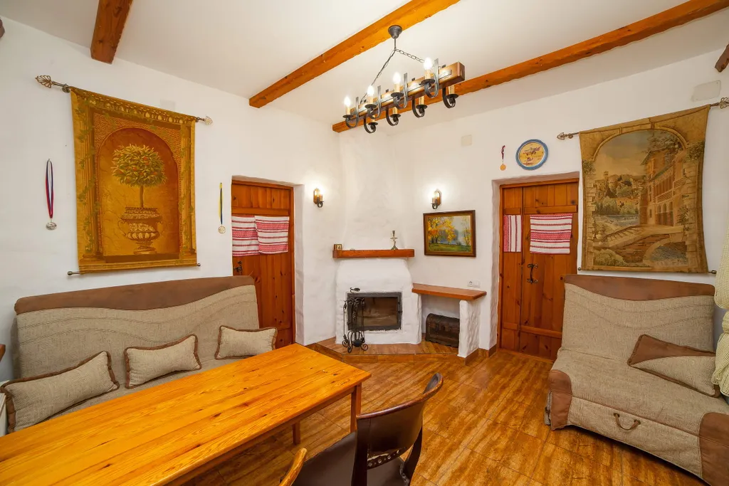 Коттедж Комната=Бабушкин Домик — аренда посуточно в Керчь