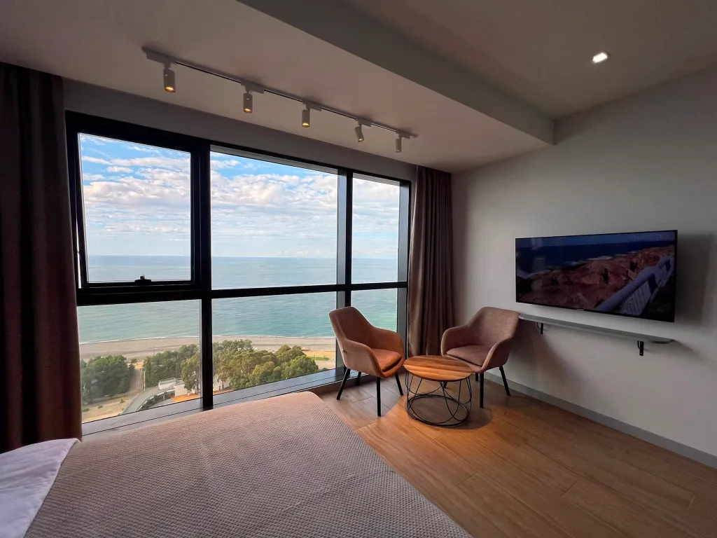 Шикарные апартаменты на берегу моря, Porta Batumi Tower