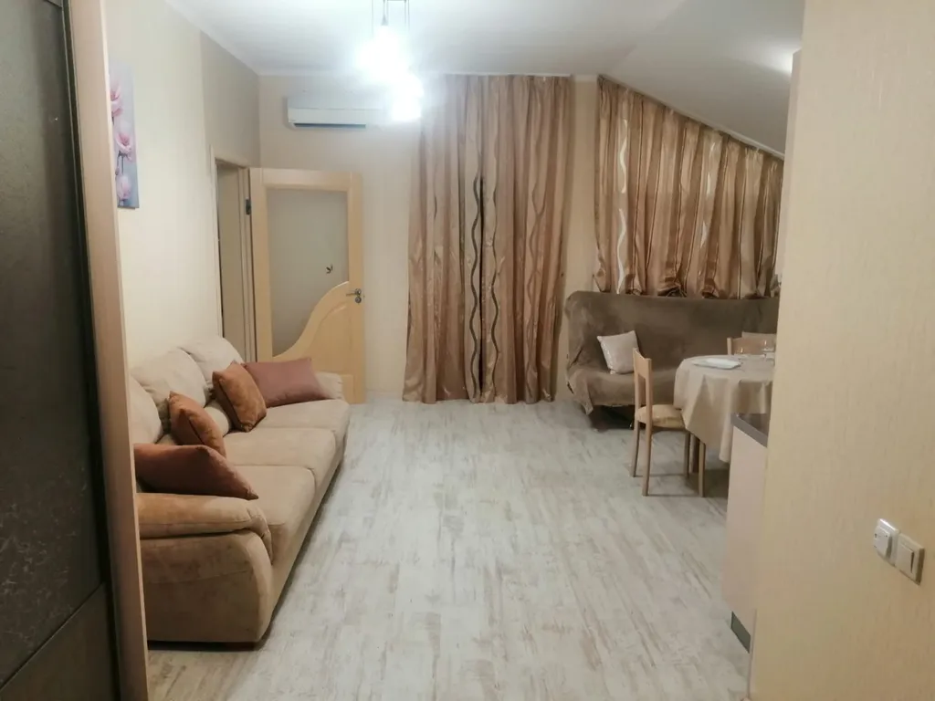 Апартаменты в 2 километрах от моря