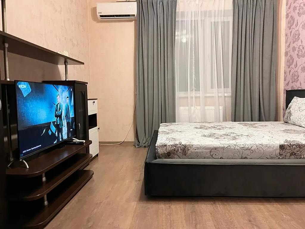 Квартира Квартира 2-комнатная рядом с Парком Галицкого — Краснодар