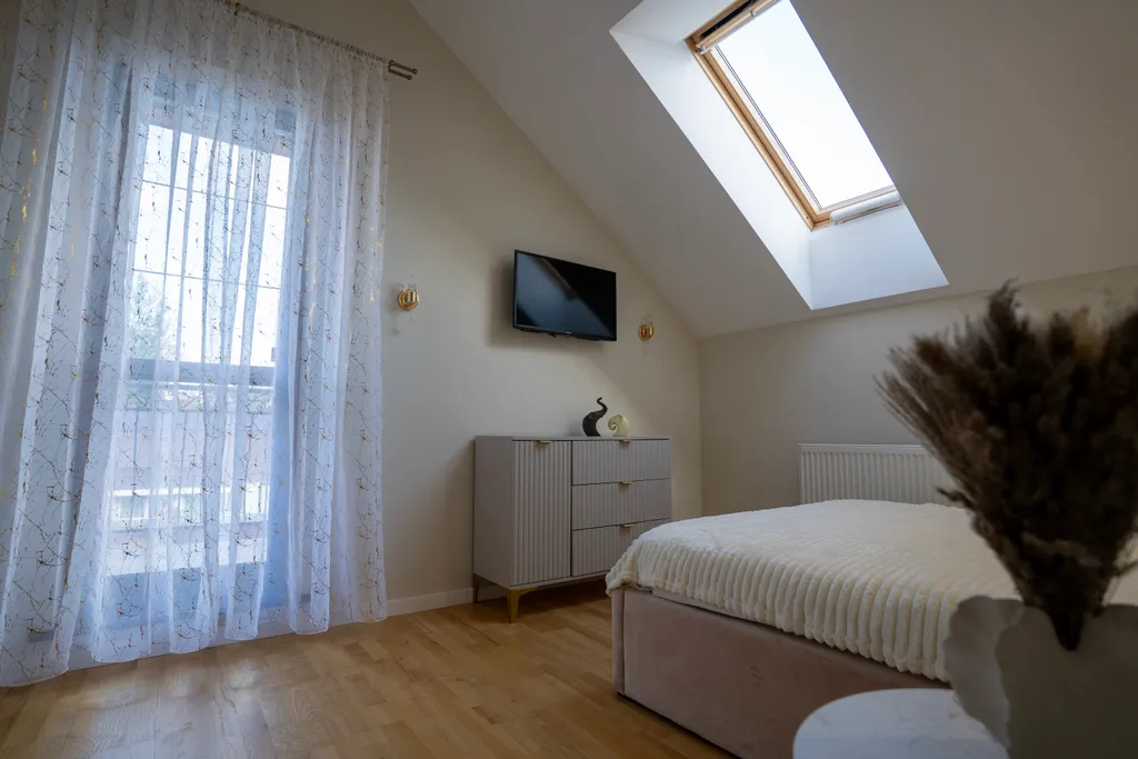 Загородный дом у озера в Подмосковье