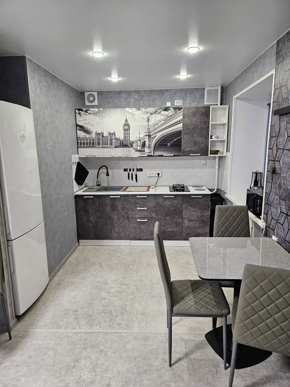 Квартира Супер студия в самом центре — аренда посуточно в Комсомольск-на-Амуре