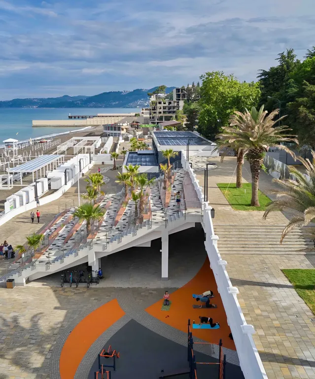 Просторная трех комнатная квартира в Центре Сочи у Моря